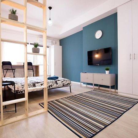 Ideal Studio Boekarest Buitenkant foto