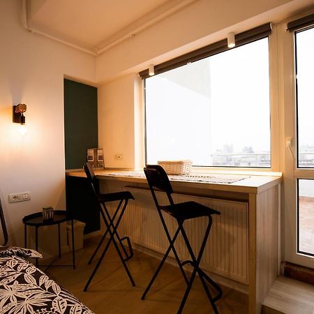 Ideal Studio Boekarest Buitenkant foto