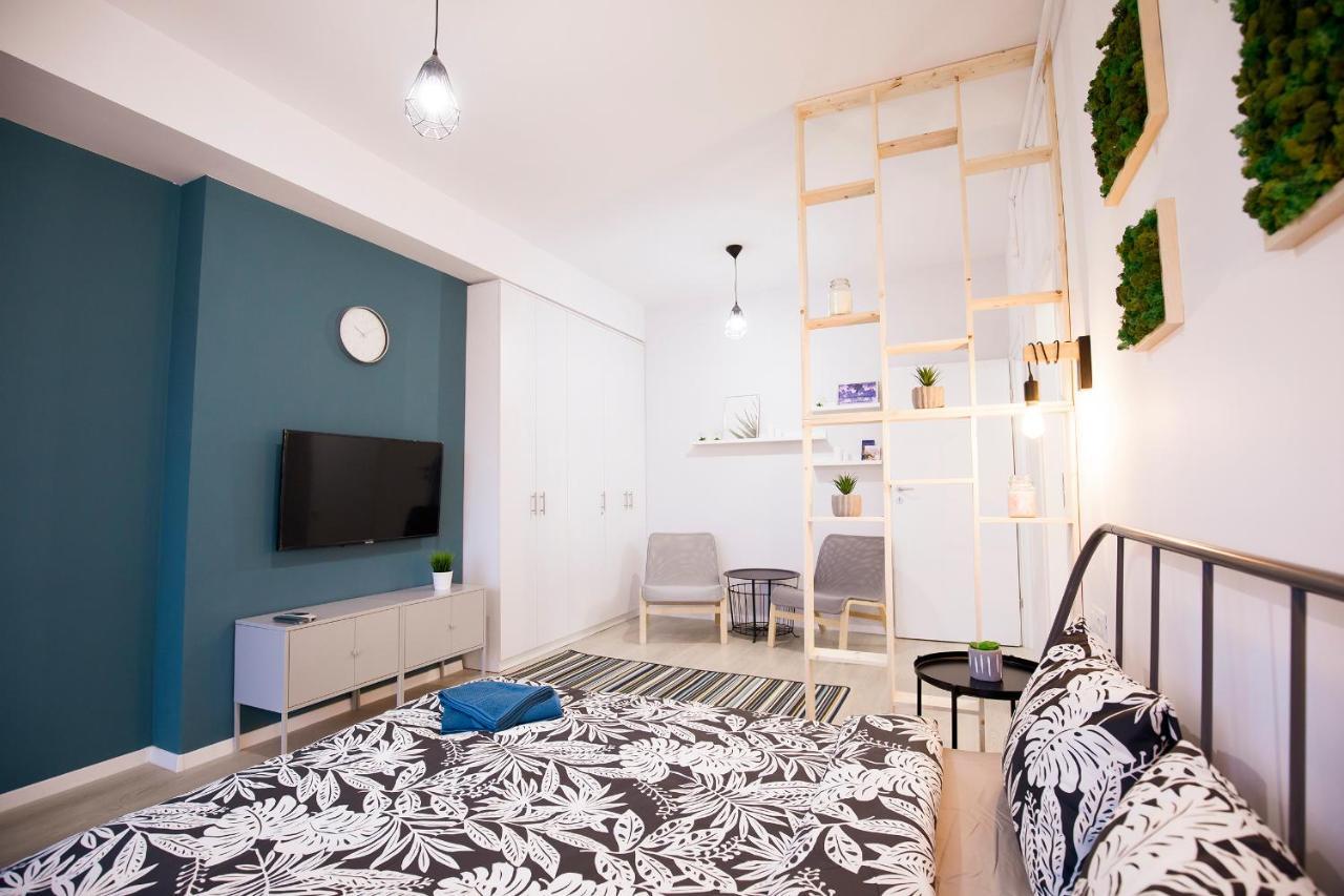 Ideal Studio Boekarest Buitenkant foto