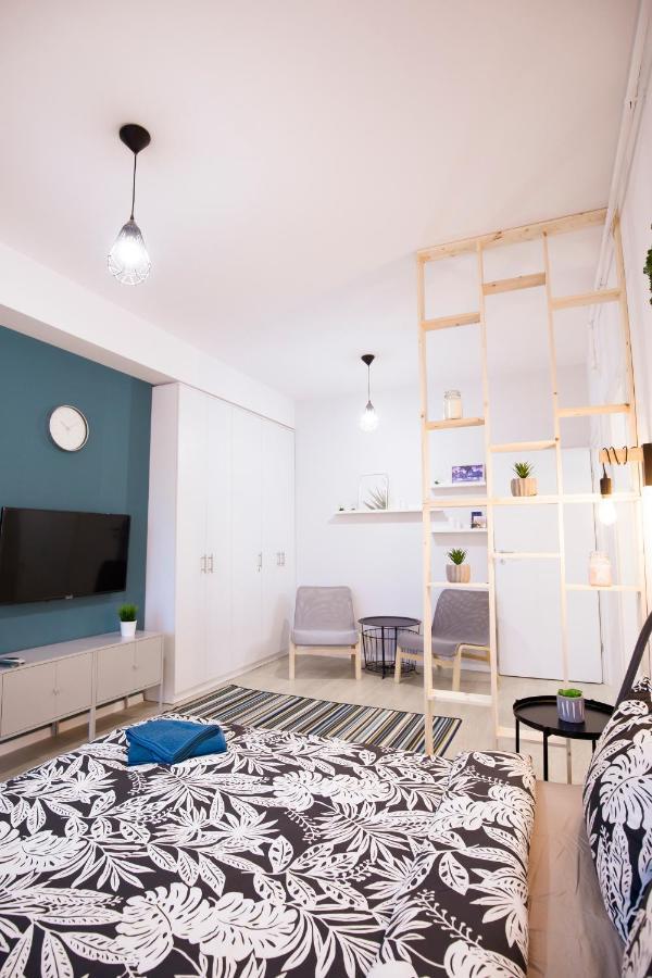 Ideal Studio Boekarest Buitenkant foto